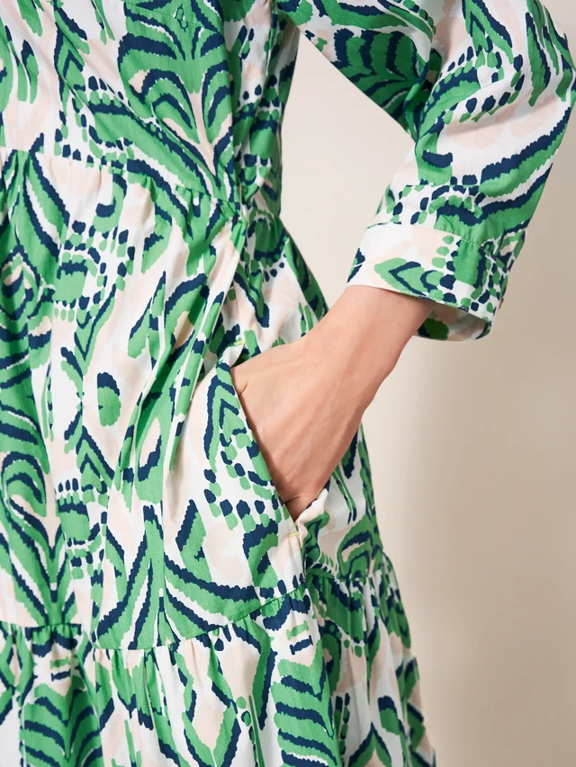 Mayra Blusenkleid mit Stufenrock