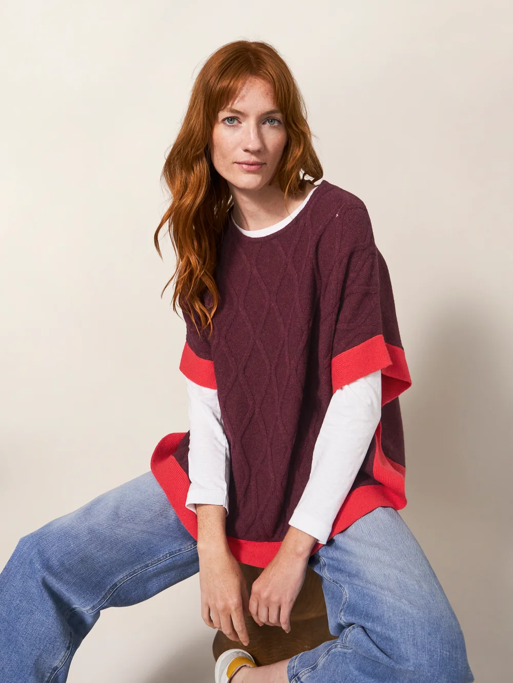 Fern Strickponcho - Mittelviolett - Einheitsgröße Bild 1