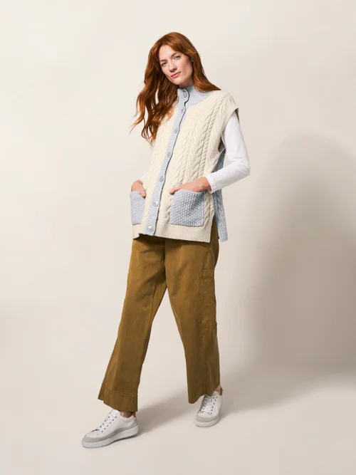 Chestnut Zopfstrickponcho mit Taschen - Natur Mehrfarbig - S Bild 3