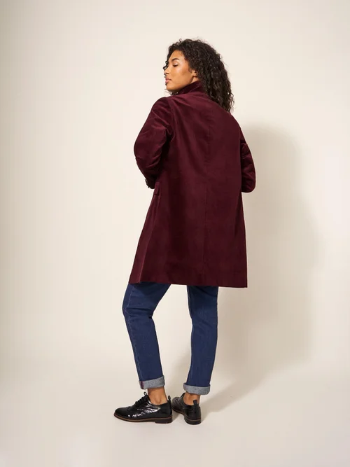 Karla Samtmantel - Dk Plum - 38/R Bild 4