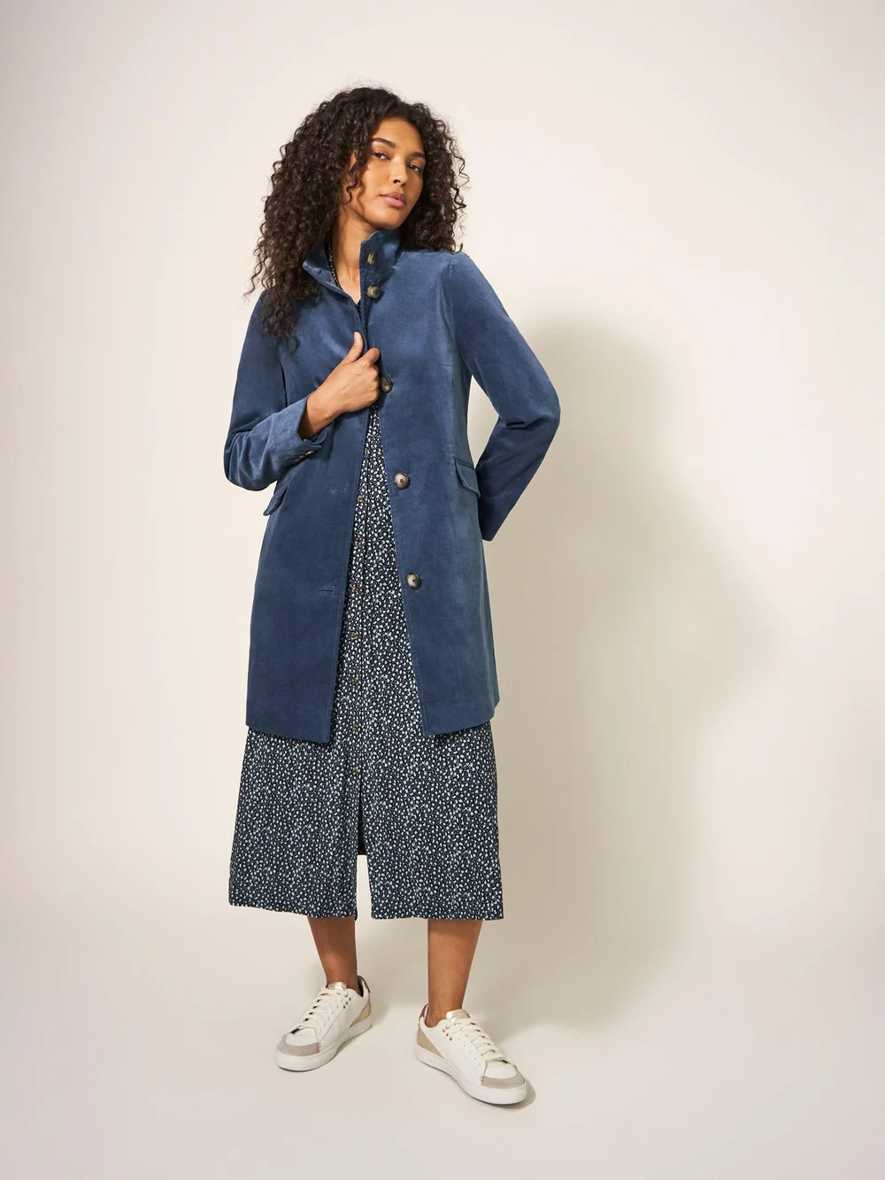 Karla Samtmantel - Dus Blue - 38/R Bild 1