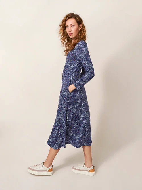 Madeline EcoVero Jerseykleid - Blau Mehrfarbig - 38 Bild 2