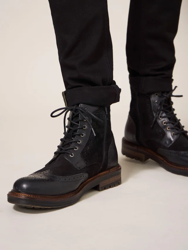 Brogue Schnürstiefel aus Leder