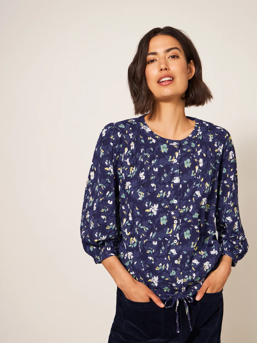 Bennie Bluse mit Bindesaum - Marineblauer Aufdruck - 38 Bild 1