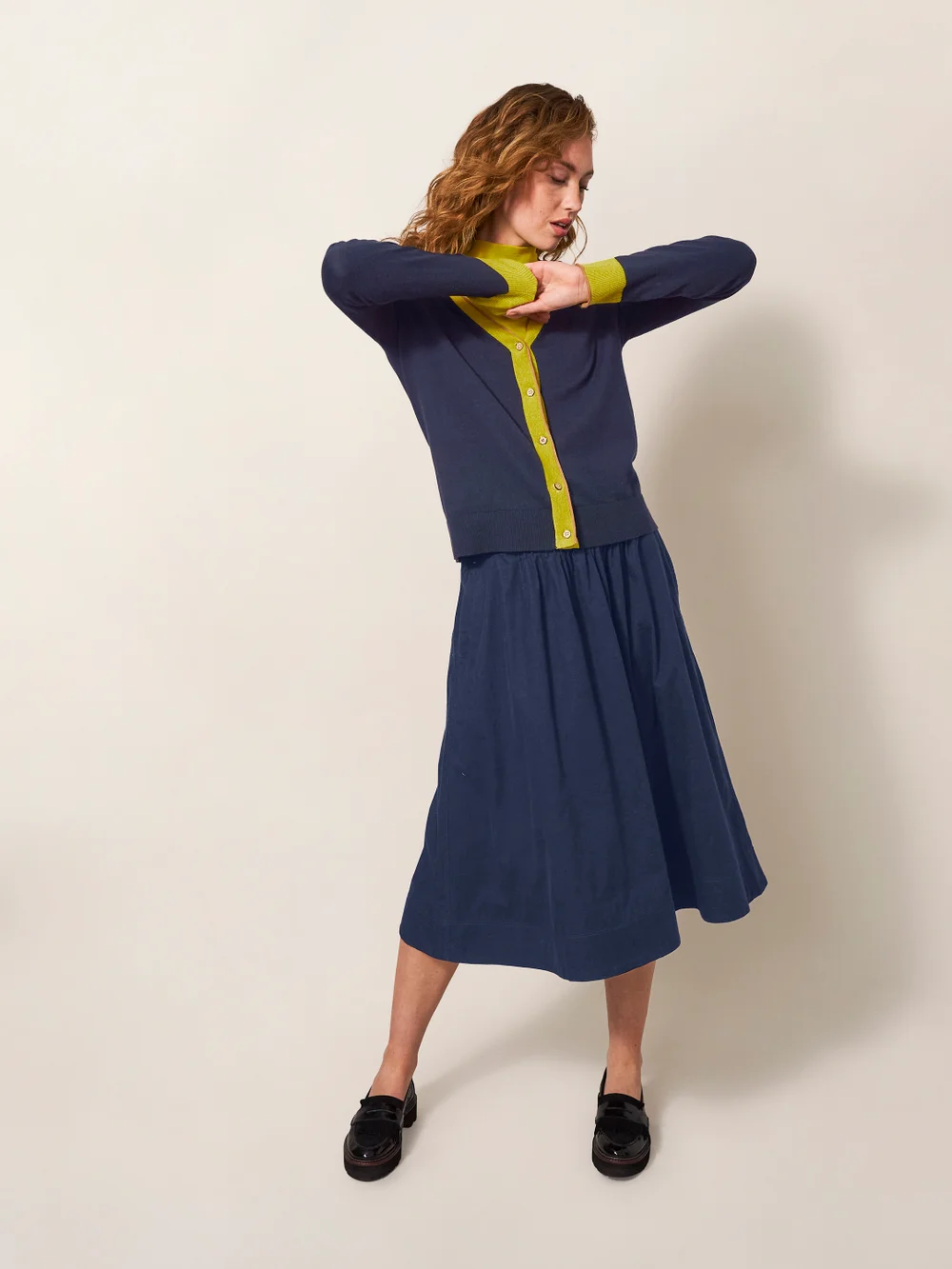 Sally Smarte Strickjacke - Dunkel-Marineblau - 38 Bild 1