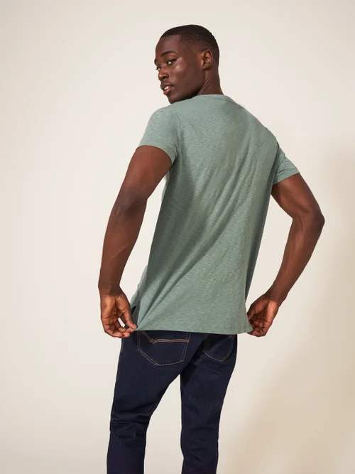 Trawler T-Shirt mit Schiffsmotiv - Staubgrün - L Bild 3