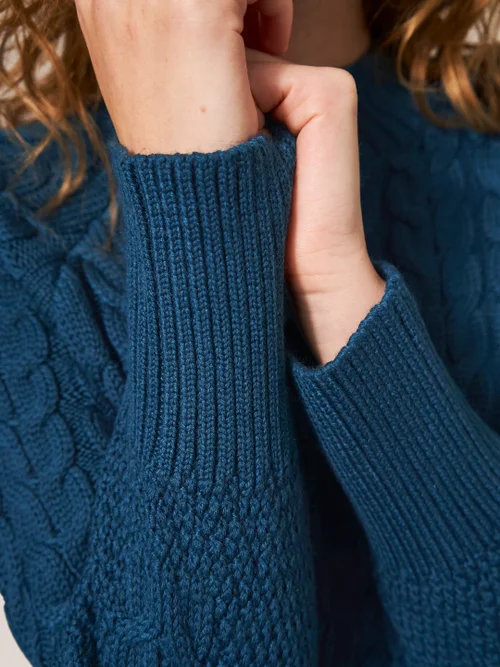 Pullover mit Zopfstrickmuster - Mittelblau - 34 Bild 2