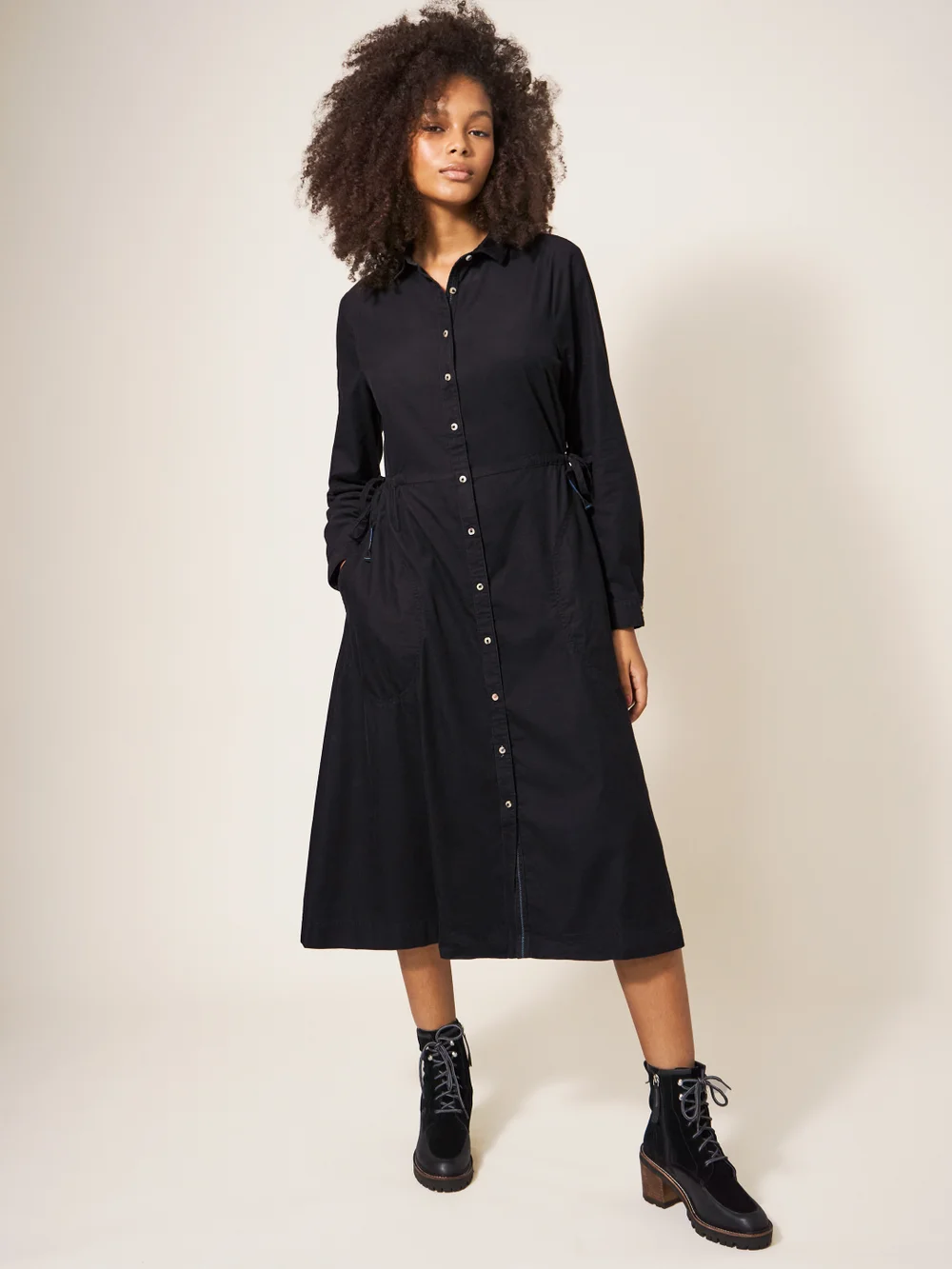 Jade Blusenkleid aus Kord - Pures Schwarz - 38 Bild 1
