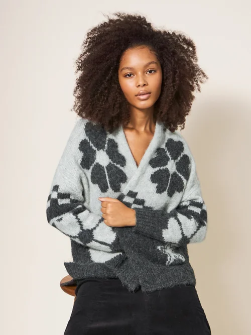 Strickjacke mit nordischem Waldmotiv - Grau Mehrfarbig - L Bild 1