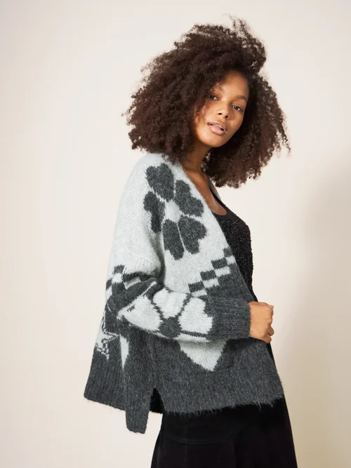 Strickjacke mit nordischem Waldmotiv - Grau Mehrfarbig - L Bild 2