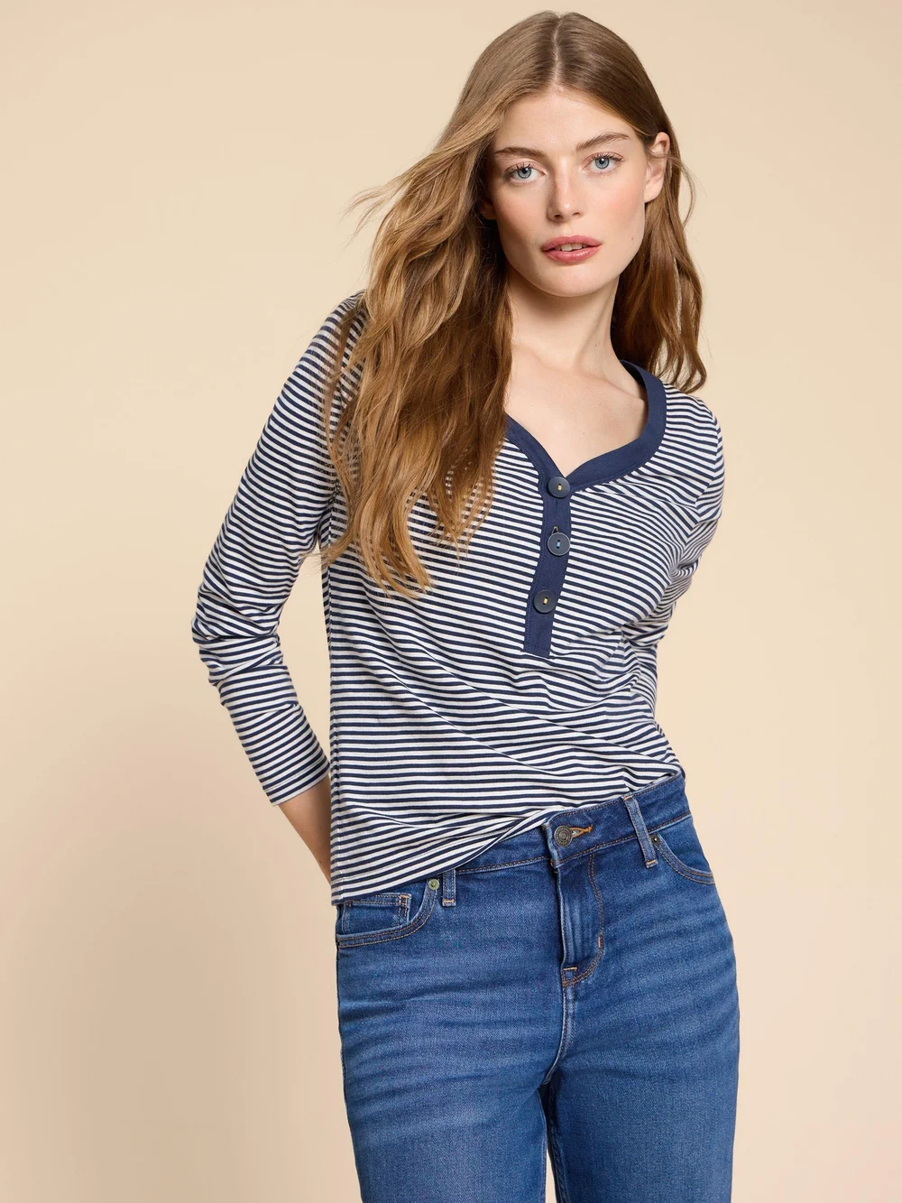 Flora Langarmshirt mit V-Ausschnitt - Ivory Mlt - 38 Bild 1