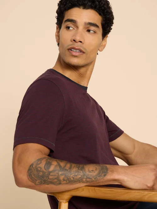 Abersoch T-Shirt mit Streifenmuster - Plum Mlt - S Bild 3