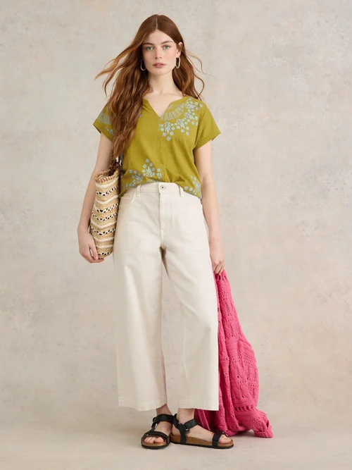 Nelly T-Shirt mit Keilausschnitt - Chart Pr - 38 Bild 2