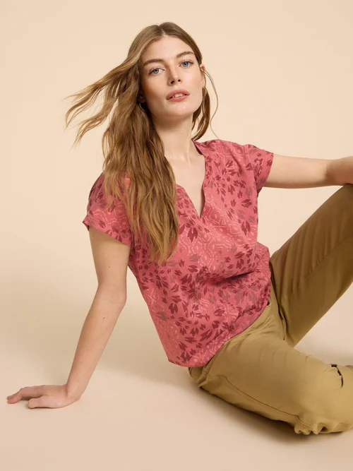 Nelly T-Shirt mit Keilausschnitt - Pink Pr - 38 Bild 3