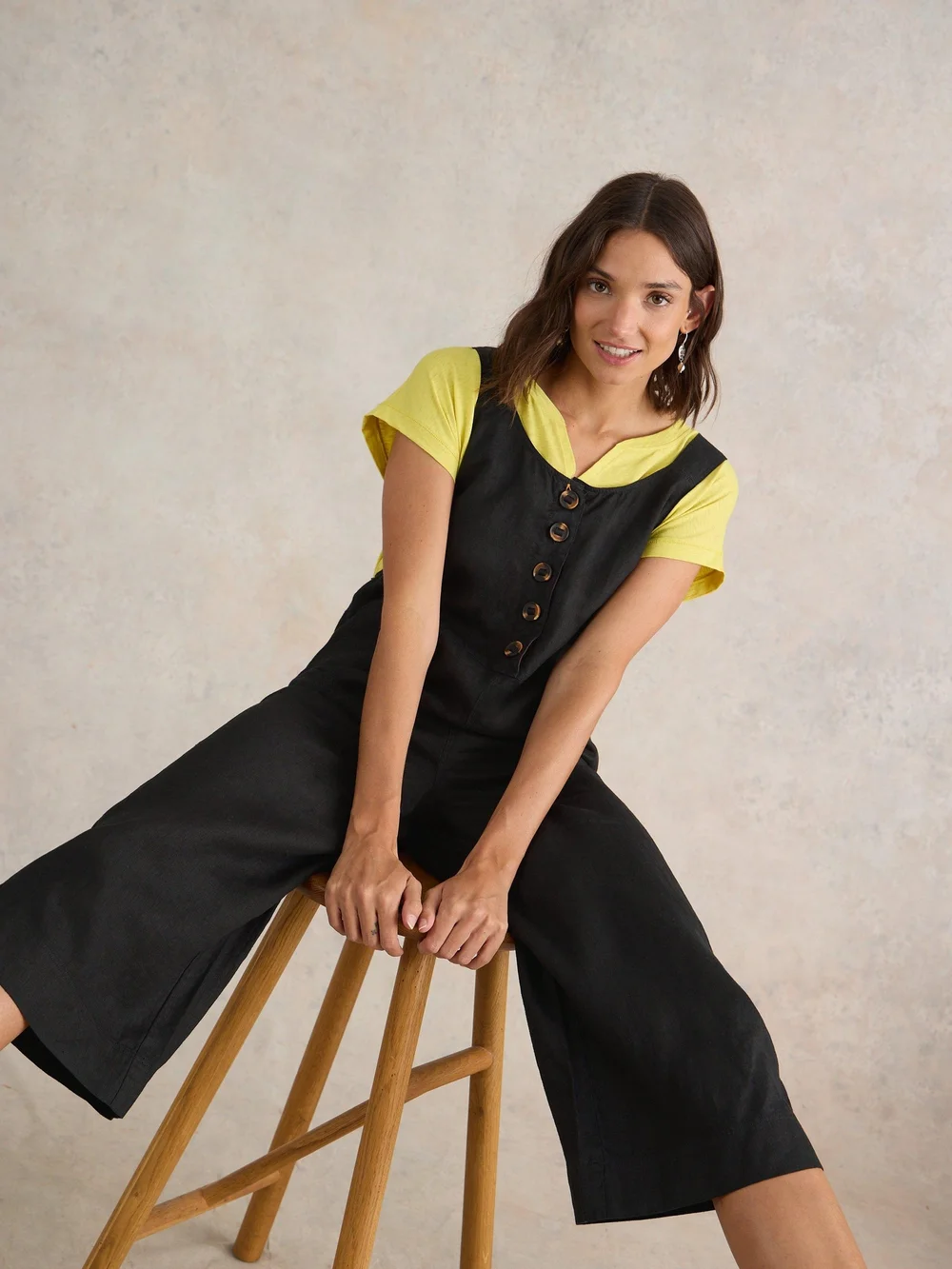 Viola Latzhose aus Leinen - Pure Blk - 38/R Bild 1
