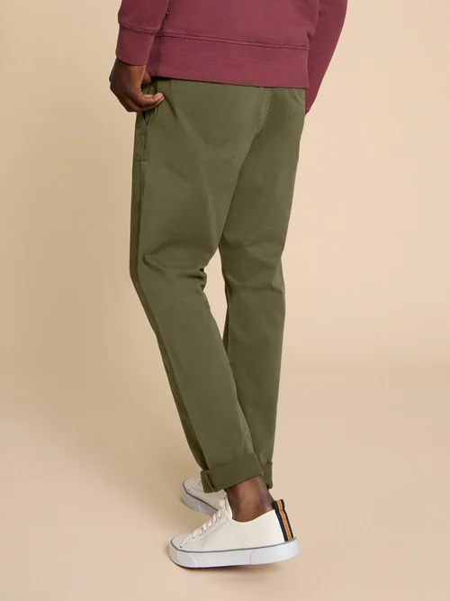 Chinohose Sutton aus Bio-Baumwolle - Khaki Grn - 30/R Bild 4