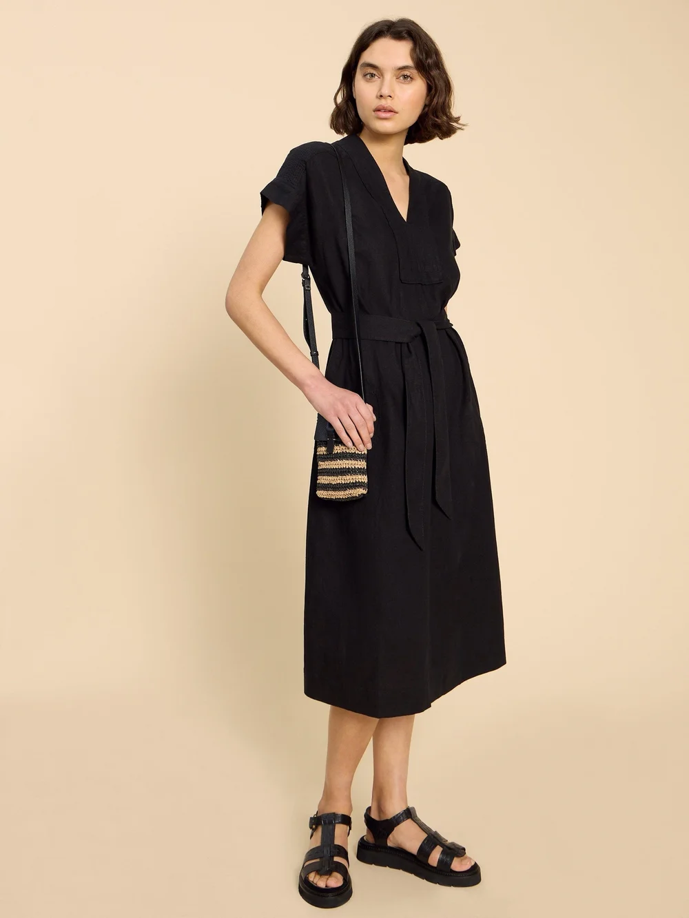 Kleid Marianne aus Leinenmischung - Pure Blk - 52/R Bild 1