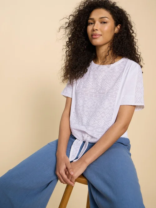 Besticktes Top mit Bindesaum - Bril White - 52 Bild 1