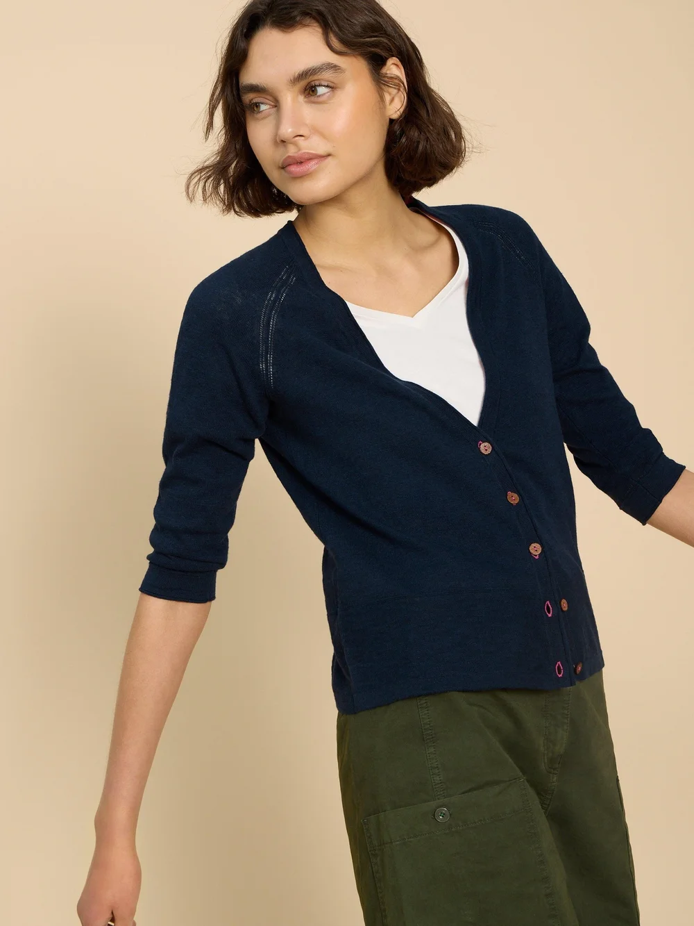 Naria Strickjacke mit V-Ausschnitt - Dark Navy - 52 Bild 1