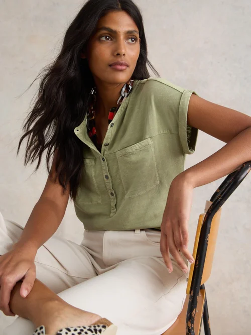 Beth Bluse aus Jersey-Mix - Dus Green - 52 Bild 1