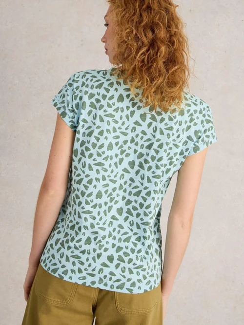 Nelly T-shirt mit Keilausschnitt - Blue Pr - 52 Bild 4