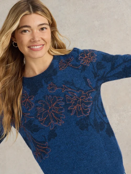 Bestickter Pullover Julie - Mid Blue - 52 Bild 3