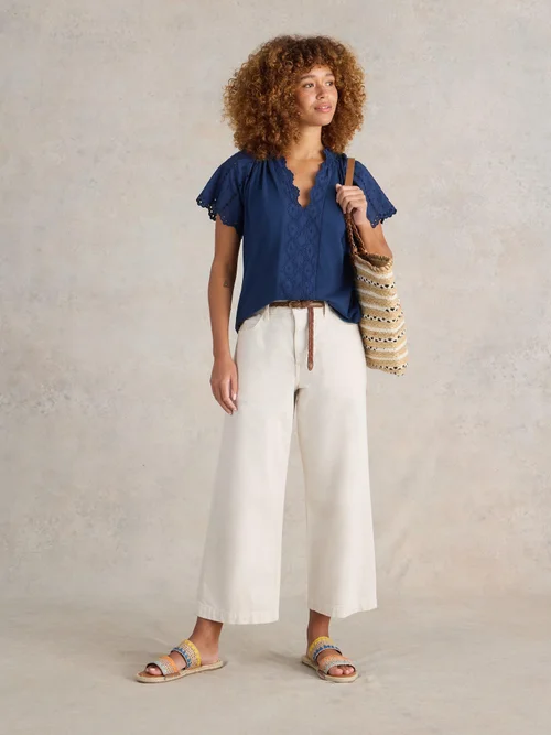 Top mit Spitze und Flatterärmeln - Fr Navy - 46 Bild 2
