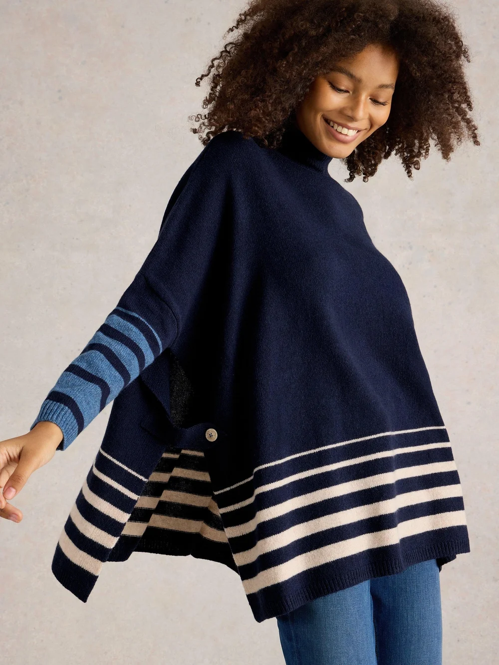 Poncho Ivy mit Seitenschlitzen - Navy Multi - XL Bild 1