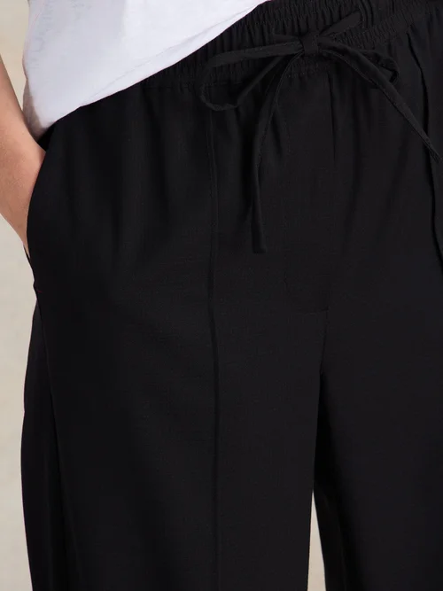 Hose Freda mit weitem Bein - Pure Blk - 52 Bild 3