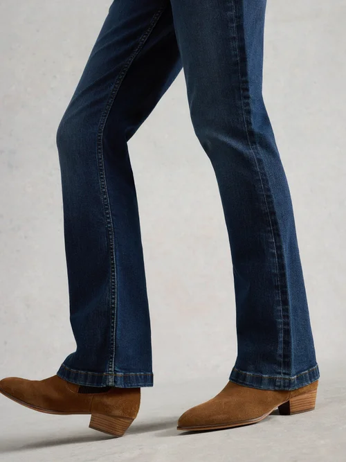 Bootcut Jeans Harriet - Mid Denim - 46/R Bild 3