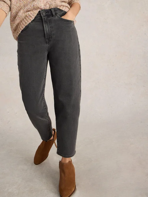 Schmal zulaufende Jeans Tilly - Washed Blk - 52/R Bild 3