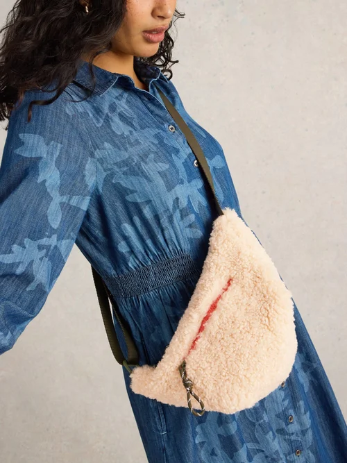 Crossbody-Bag Meadow aus Teddyfell Bild 2