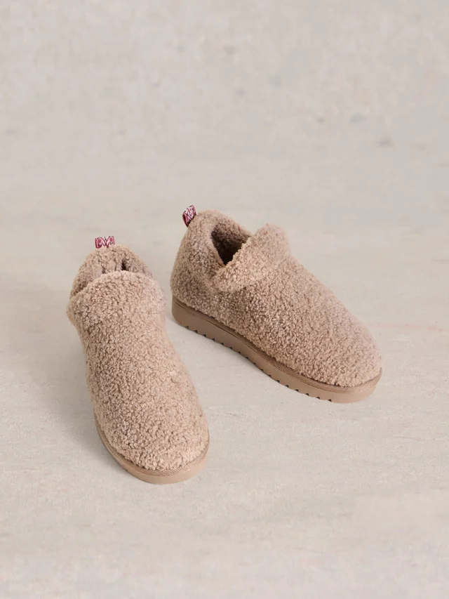 Booties aus Teddyfell