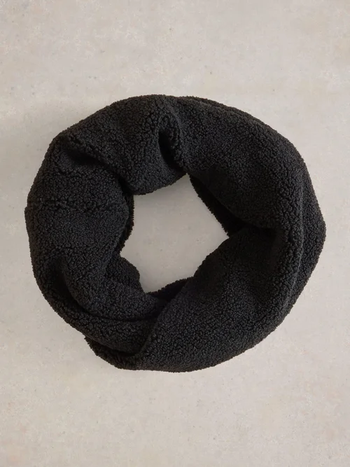 Loop-Schal aus Teddyfell Bild 2