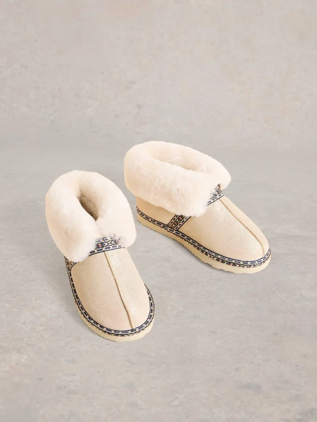 Bottines en daim et peau de mouton