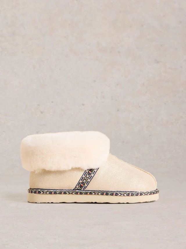 Bottines en daim et peau de mouton