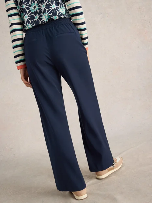 Hose Freda mit weitem Bein - Dark Navy - 52/R Bild 4