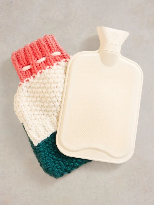 Wärmflasche mit Strickhülle Bild 2