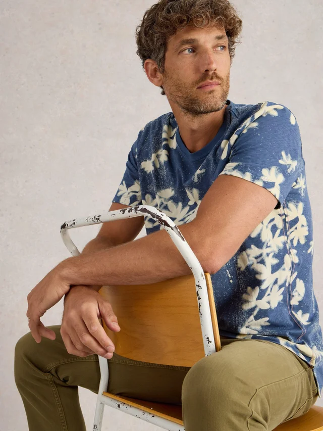 T-Shirt mit floralem Print