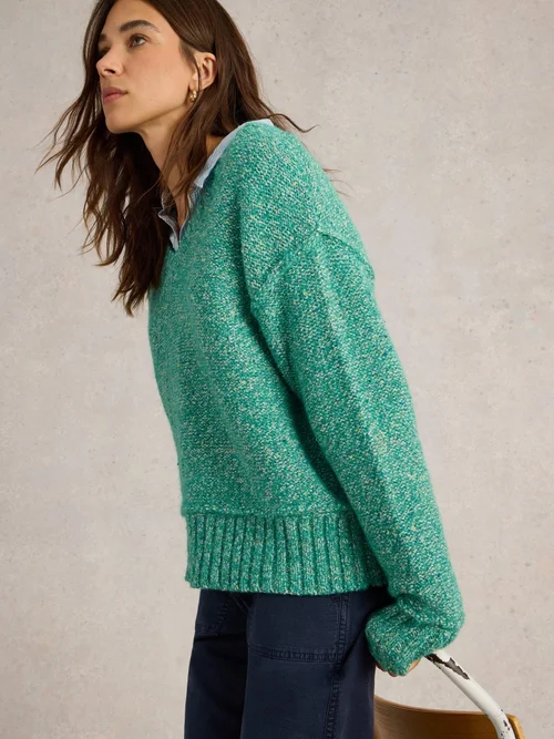 Pullover mit V-Ausschnitt - Brt Green - 52 Bild 1