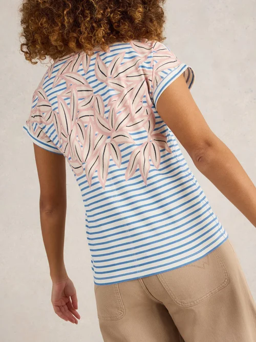 T-Shirt Nelly mit Keilausschnitt - Ivory Mlt - 52 Bild 4