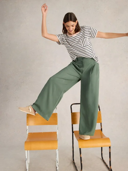 Hose Sasha mit weitem Bein - Dus Green - 52/R Bild 3