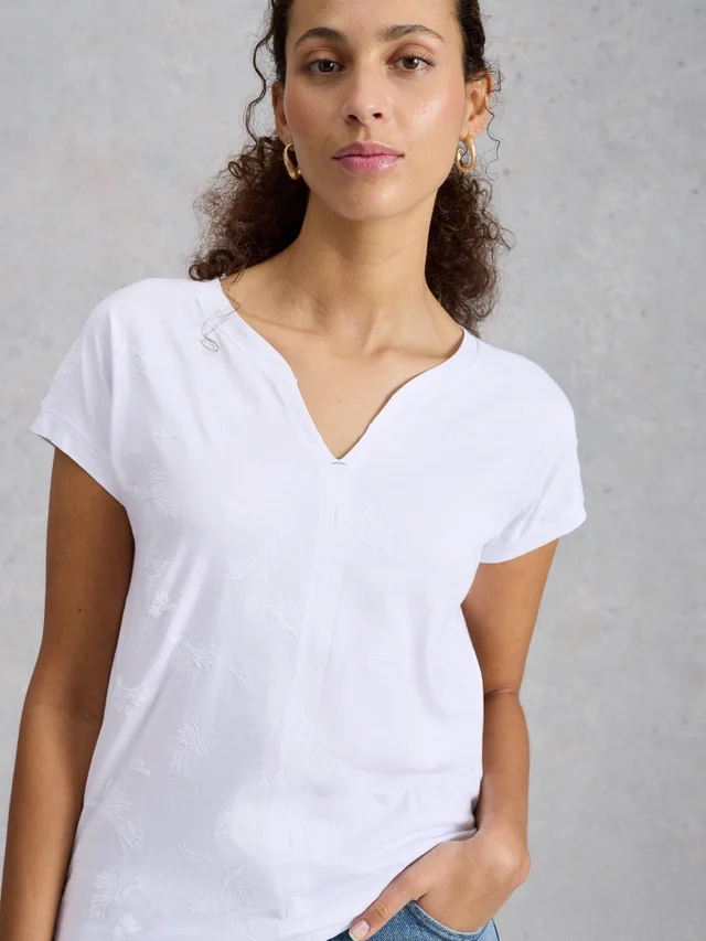 Besticktes T-Shirt Nelly