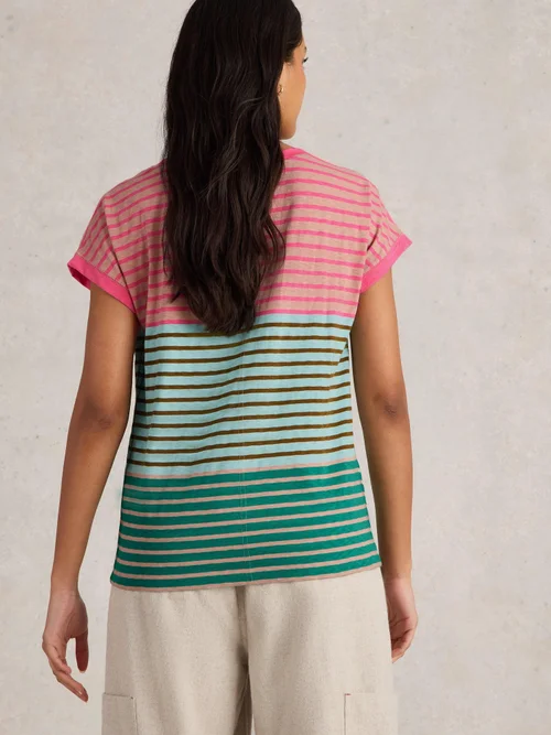 T-Shirt Nelly mit Keilausschnitt - Pink Mlt - 52/R Bild 4