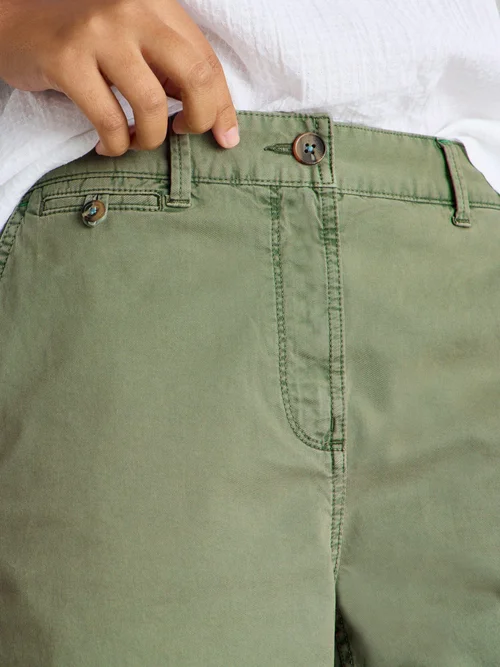Shorts Hayley aus Bio-Baumwolle - Mid Green - 44/R Bild 3
