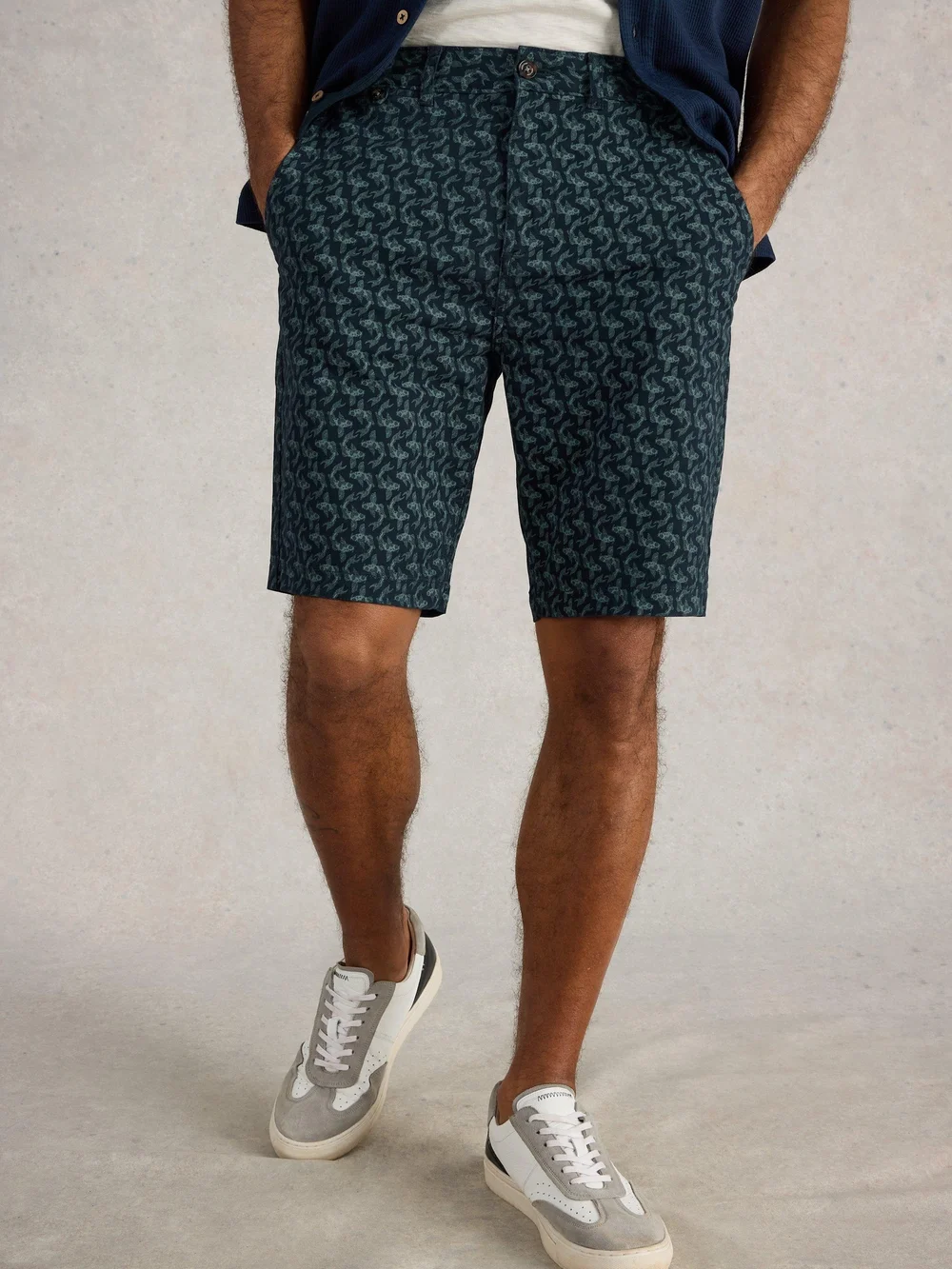 Chinoshorts mit Fischprint - Navy Pr - 36/R Bild 1