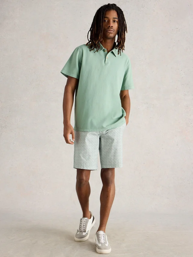 Chinoshorts mit Geoprint