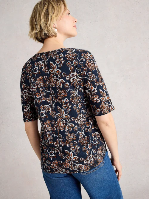 T-Shirt Weaver mit Keilausschnitt - Navy Pr - 48 Bild 4