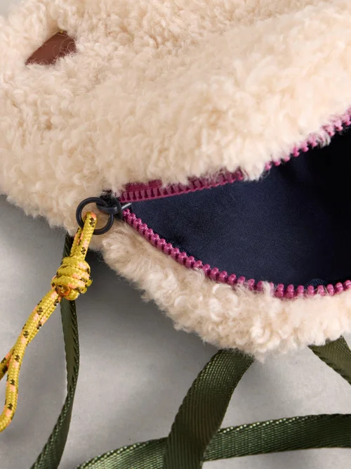 Handytasche Meadow aus Teddyfell Bild 3