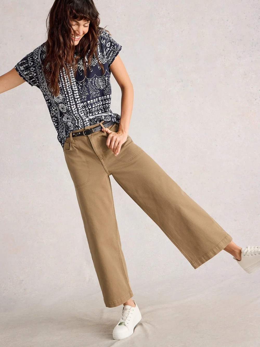 7/8-Jeans Tia mit weitem Bein - Mid Tan - 52/R Bild 1